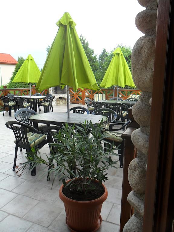 Penzion Country Stará Lesná Exteriör bild