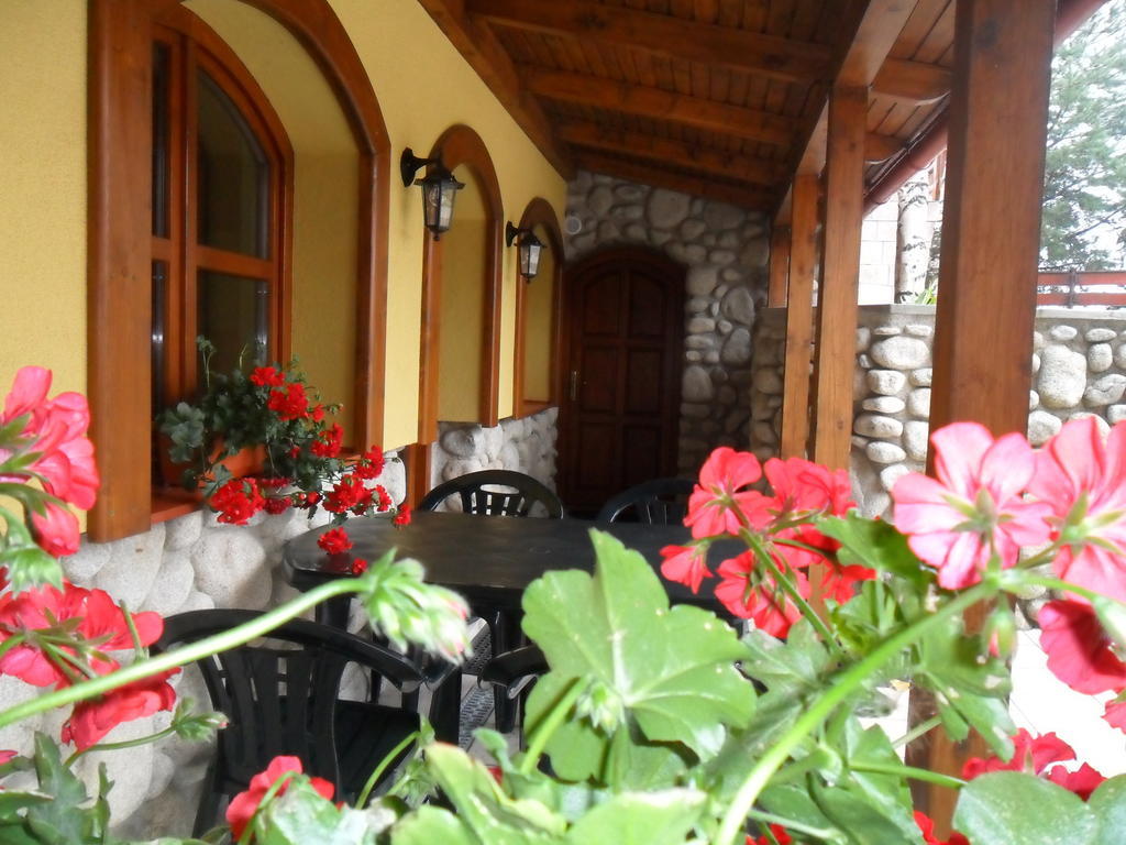 Penzion Country Stará Lesná Exteriör bild